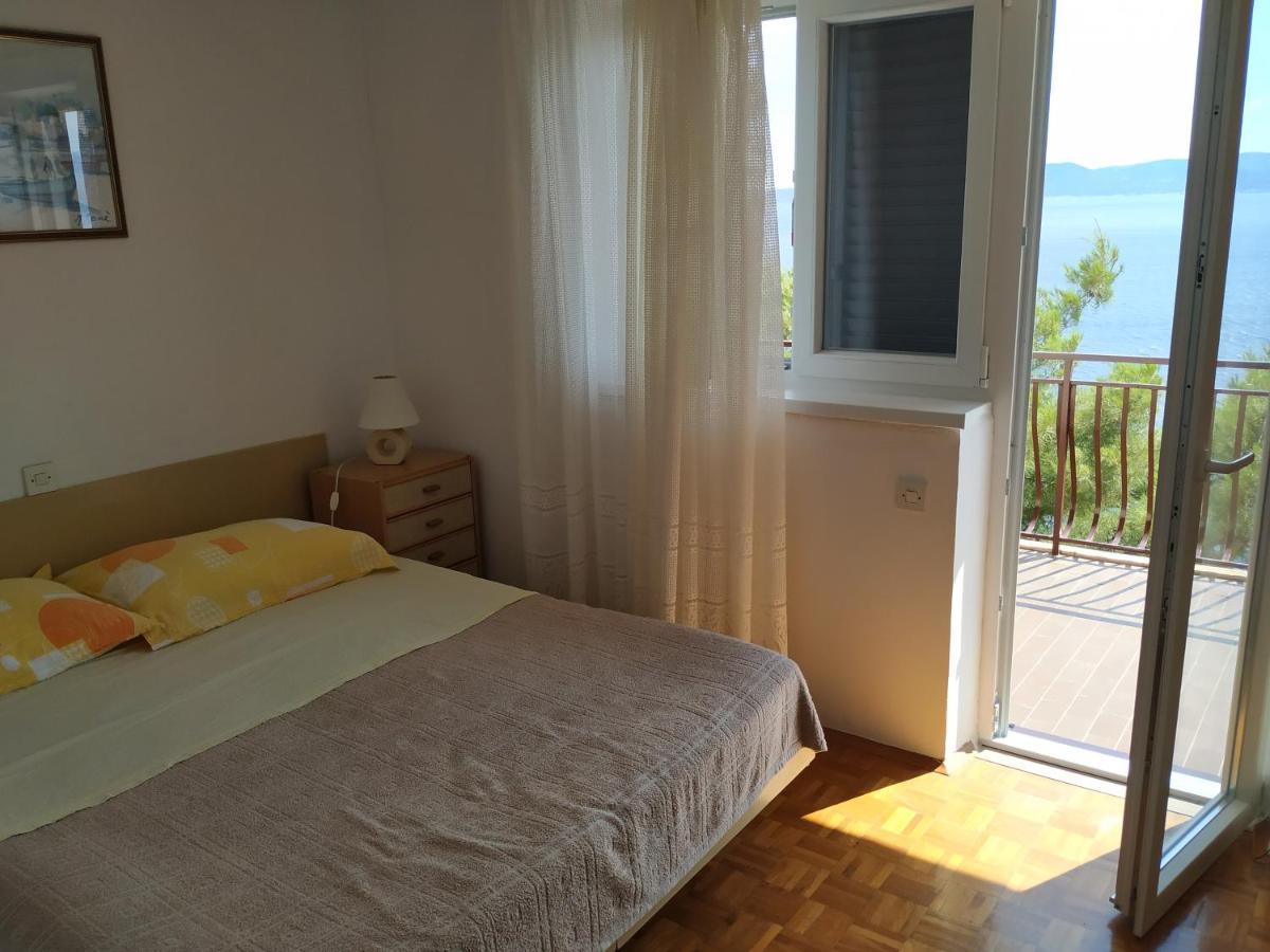 Apartments Pino Brela Εξωτερικό φωτογραφία