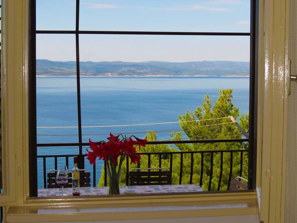 Apartments Pino Brela Εξωτερικό φωτογραφία